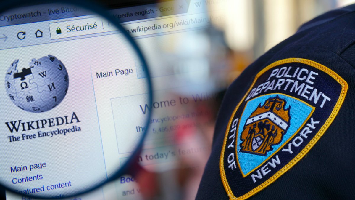 Polisen i New York anklagas för att ändra en text på Wikipedia om polisvåld.